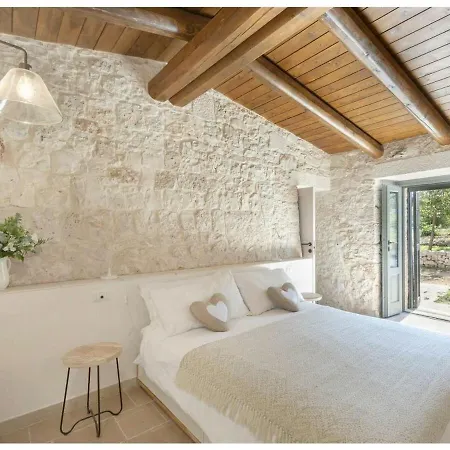 Villa With Pool In Bari * 바리